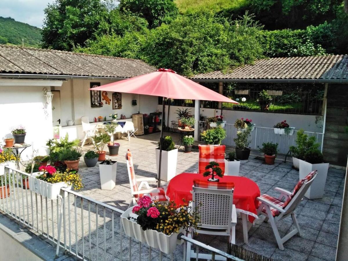 Romantic Holiday Apartment In The Heart Of Cochem كوتشيم المظهر الخارجي الصورة